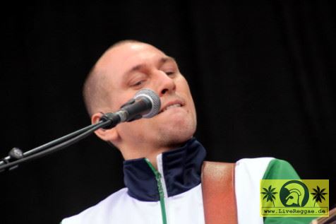 Ohrbooten (D) 15. Chiemsee Reggae Festival - Übersee - Main Stage 14. August 2009 (11).JPG